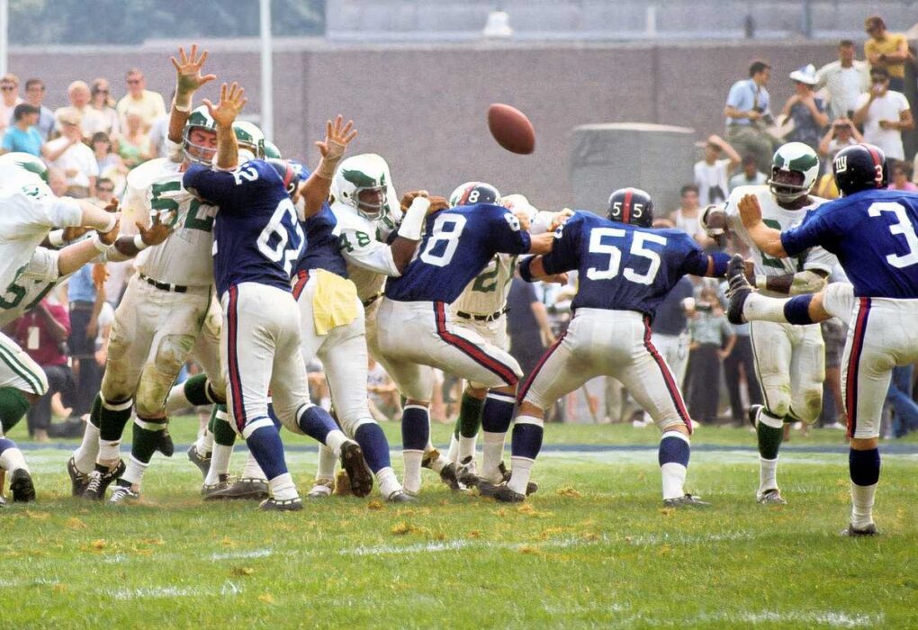 Top 10 Greatest NFL Players in History